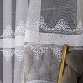 firanka-zakardowa-ze-wzorem-pasowym-wysokosc-250cm-kolor-001-bialy-107363-000-001-000250-1