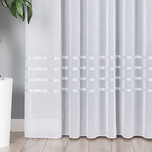 firanka-fantazyjna-z-olowianka-330cm-kolor-bialy-srebrne-pasy-001-000633-000-001-330000-1
