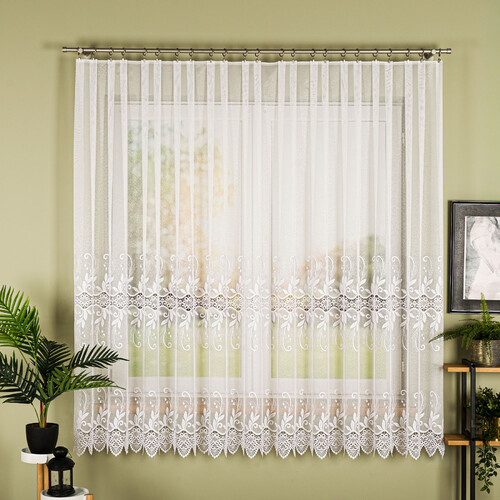 firanka-z-aplikacja-na-markizecie-ze-wzorem-pasowym-wysokosc-180cm-kolor-001-bialy-122467-433-001-000180-1